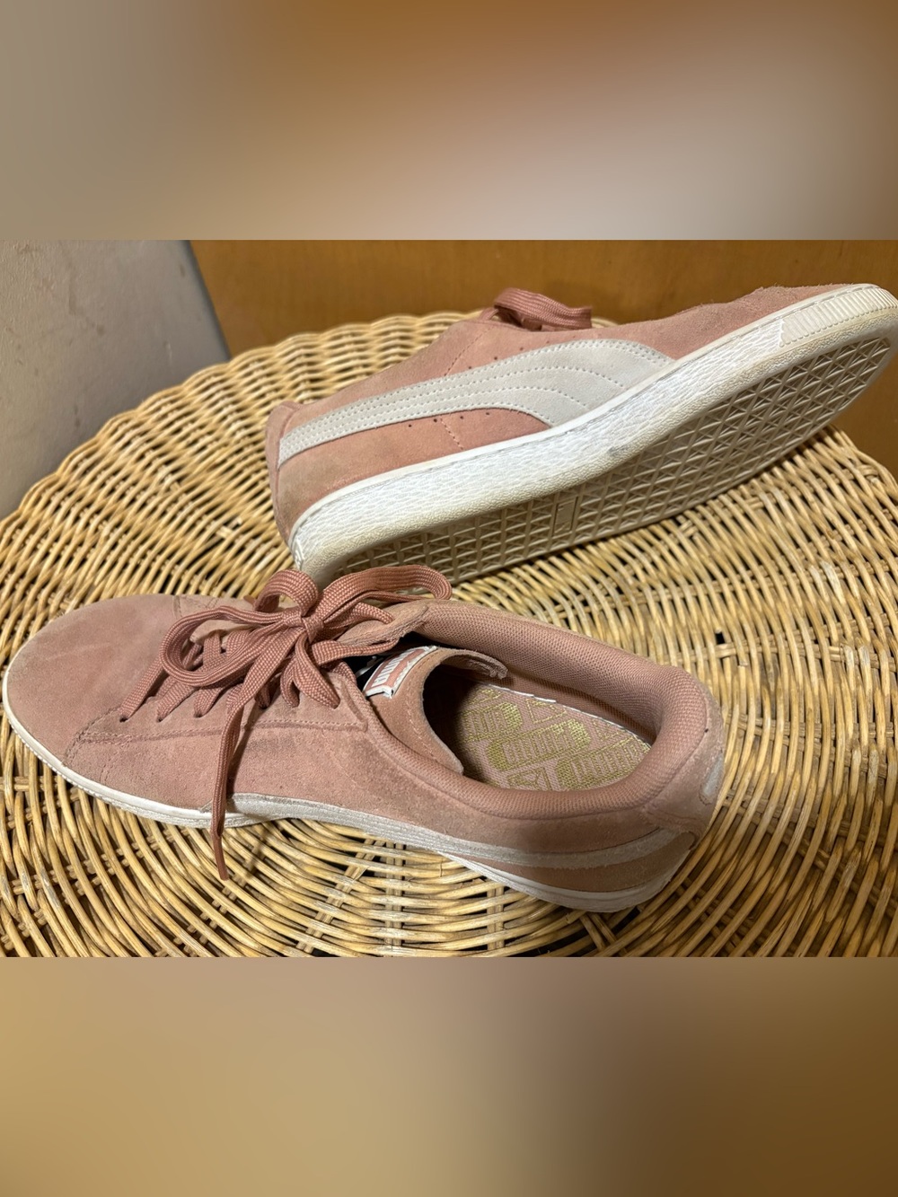 Puma Suede Sneakers in Dusty Rose with White Formstrip - Picture 7 of 8